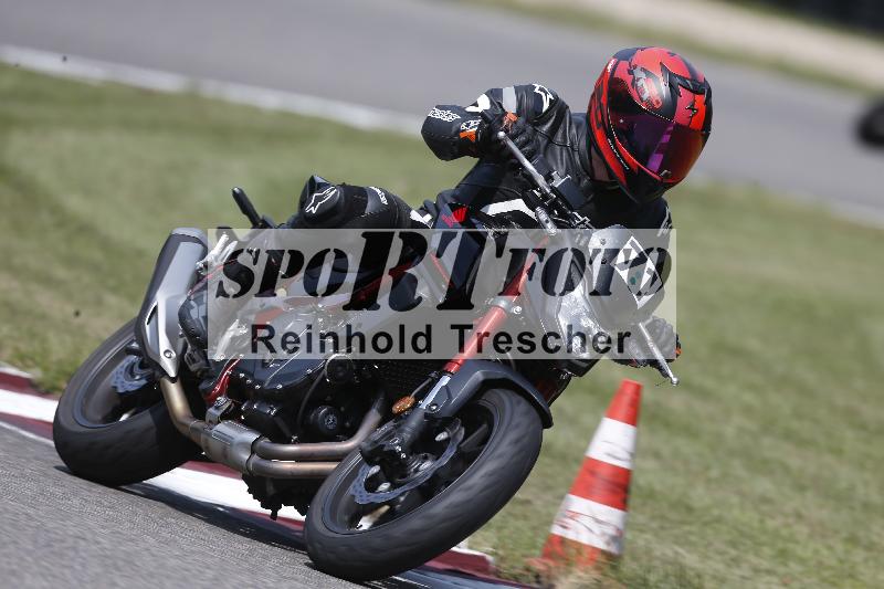 /49 26.08.2025 Cornu Master School ADR/gruen-vert/71